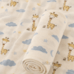 Muslin Swaddle Blanket – 130 × 110 cm – Smiling Giraffe