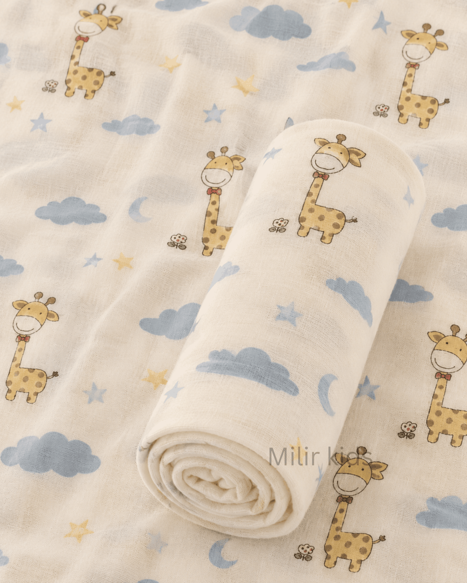 Muslin Swaddle Blanket – 130 × 110 cm – Smiling Giraffe