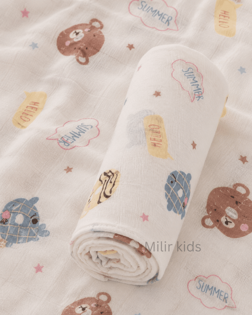 Muslin Swaddle Blanket – 130 × 110 cm – Summer Bear