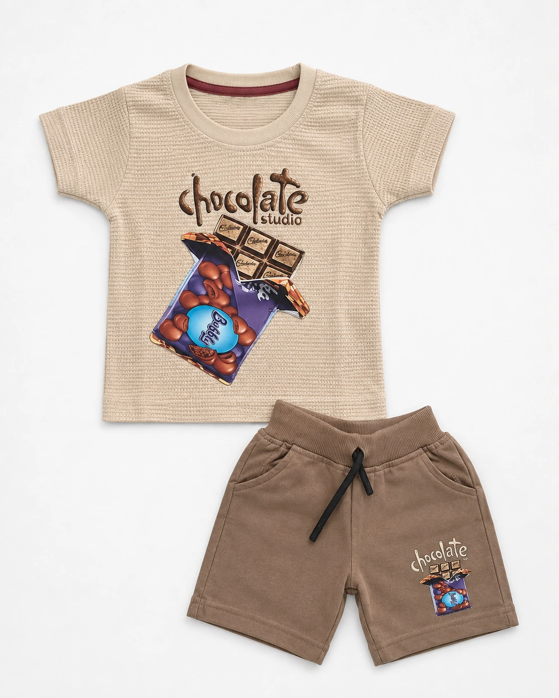 Boys beige 3D embossed chocolate print T-shirt and shorts set